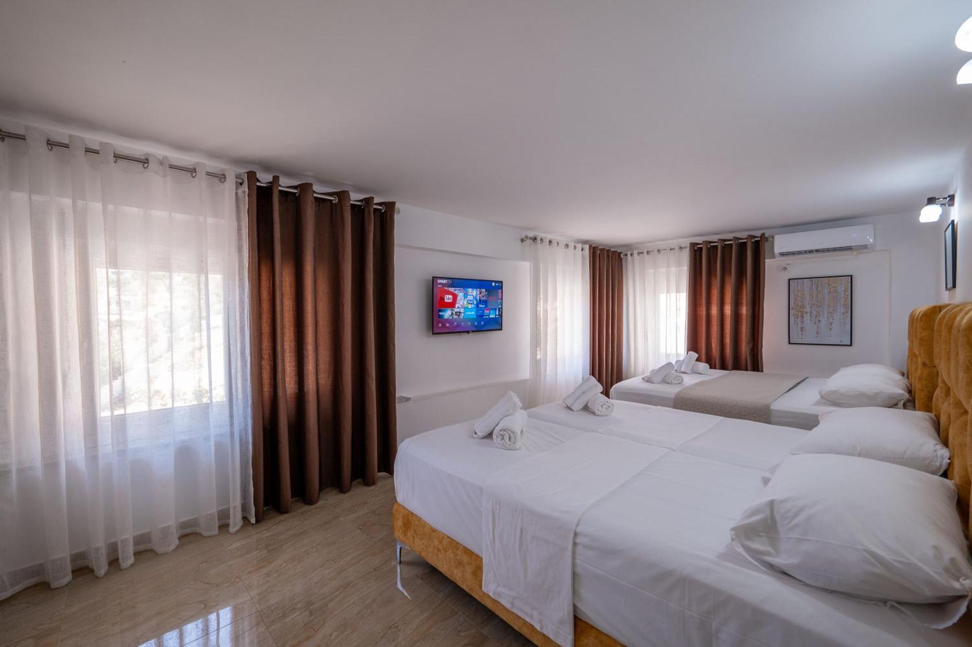 Hotel Elite Саранда Экстерьер фото